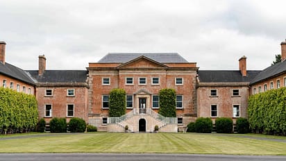 Earnshill House 1